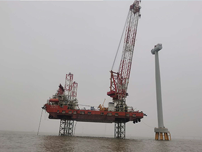 Heavy crane wire rope installation