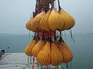 Water bag lifting test